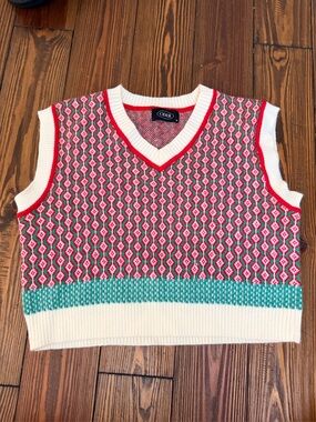 Cider Geometric V-Neck Knit Vest in Pink, Green & White